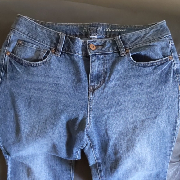 Apt9 Jeans - Picture 3 of 5